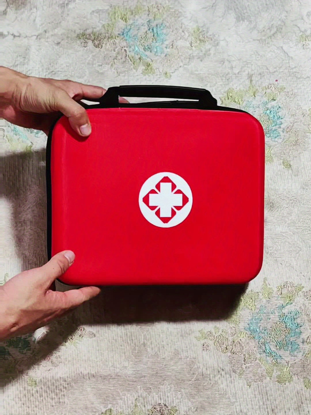 344/738/1030-in-1 Multifunctional Portable Emergency Kit