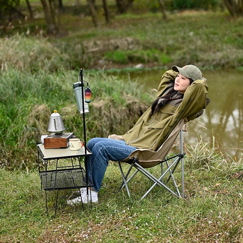 Portable Moon Chair – Comfortable, Durable and Easy to Carry