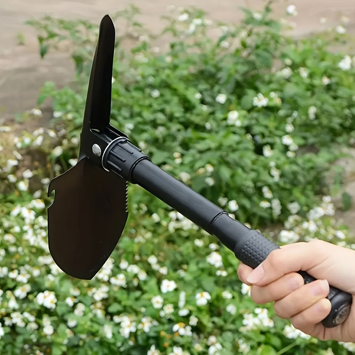 4-in-1 Folding Shovel – Multi-Tool for Camping and Outdoors
