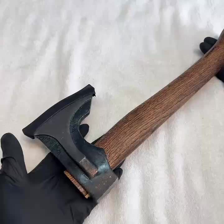 Heavy‑Duty Hunting Hatchet Knife – Multifunction Outdoor Survival Axe for Camping, Firewood & Bushcraft