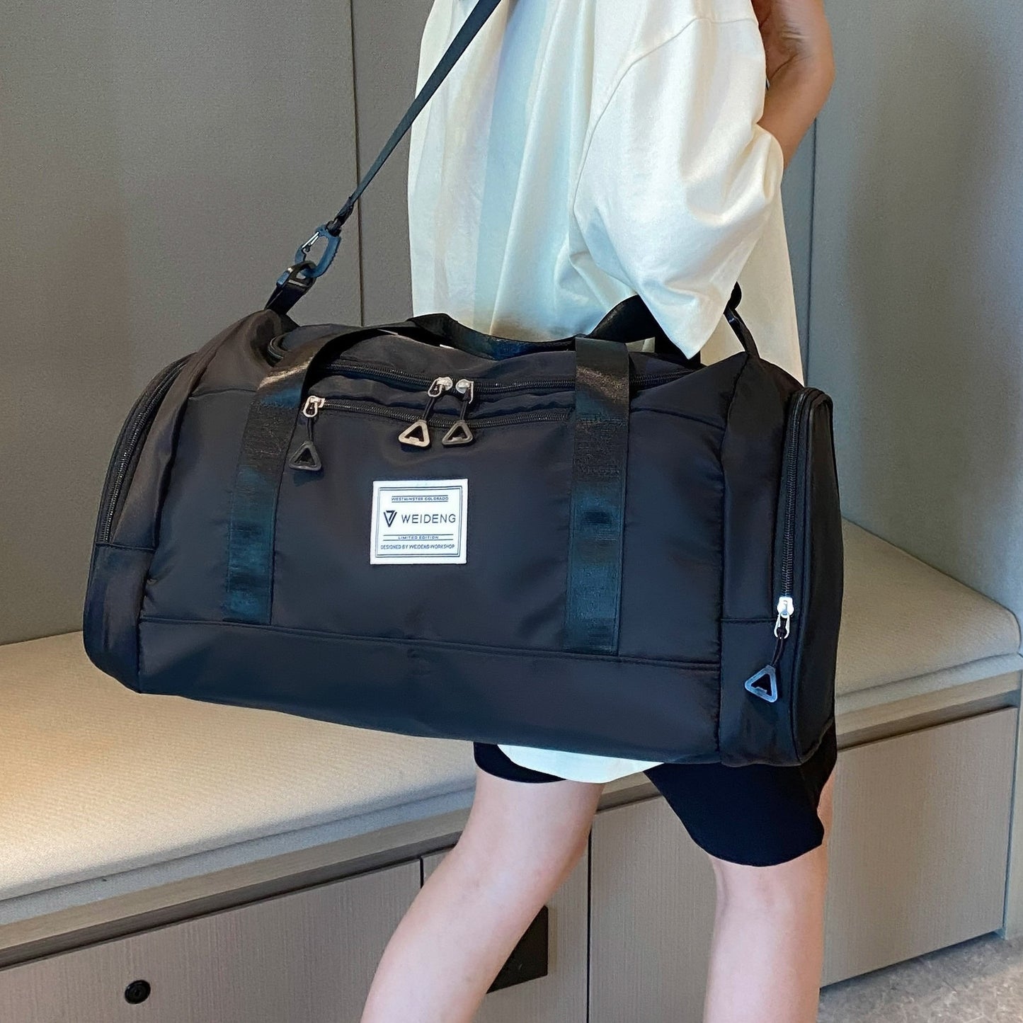 Portable Travel &amp; Fitness Bag with Shoe Compartment – Black