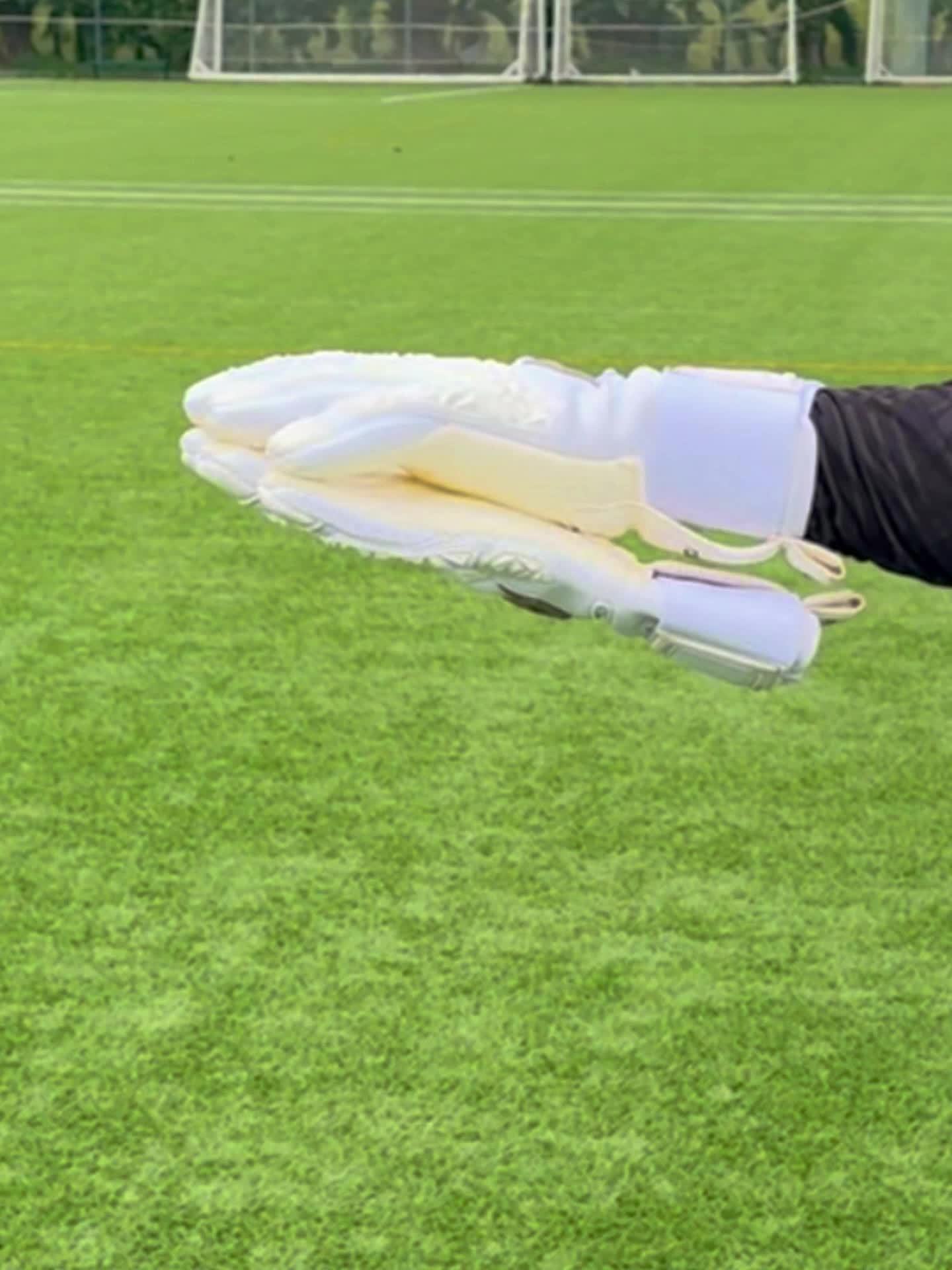 High-Performance Goalkeeper Gloves with Finger Protection and Sticky Latex Grip