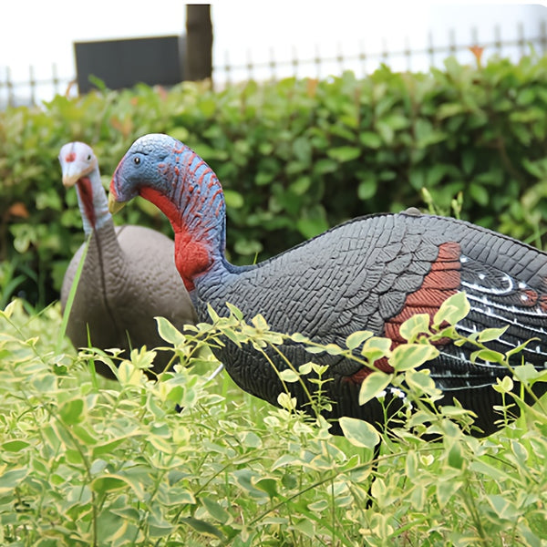 2PCS Realistic Turkey Decoys – Outdoor Hunting Decoy Set for Garden & Field Use